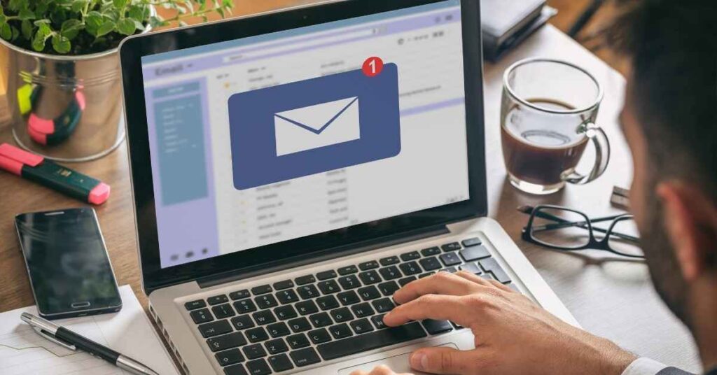 React Real-time Notification Web Application Development